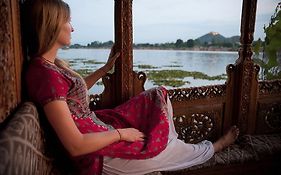 Amina Group Of Houseboats 4*